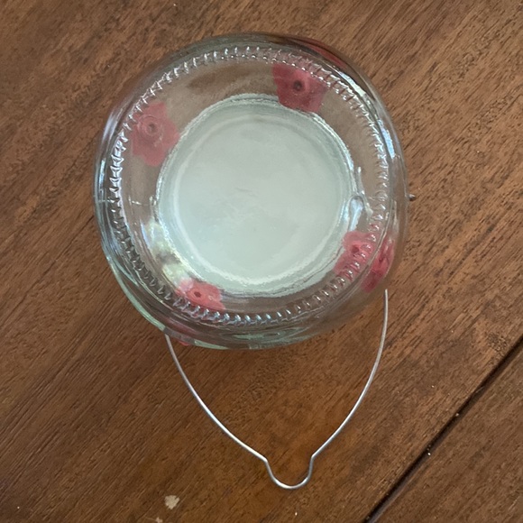 Baby Hummingbird Feeder - Picture 5 of 5